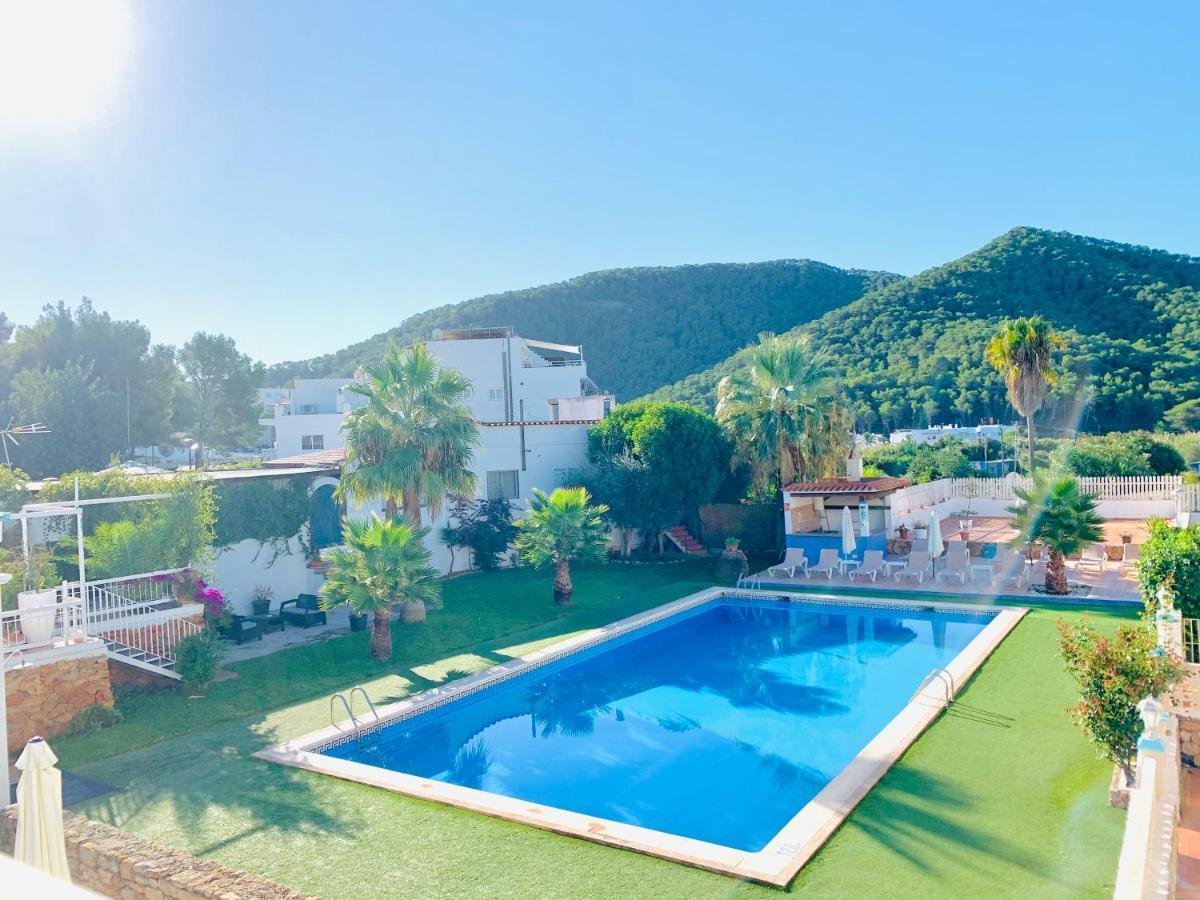 Apartamentos Cana Sofia Cala Llonga  Dış mekan fotoğraf