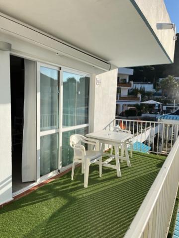 Apartamentos Cana Sofia Cala Llonga  Dış mekan fotoğraf